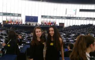 Euroscola 2017: μαθήτριες τού Λυκείου Θεσ/νίκης στο Ευρωπαϊκό Κοινοβούλιο