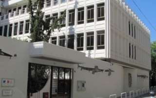 Εξετάστρια στα διπλώματα DELF, DALF