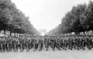 PARIS 1940