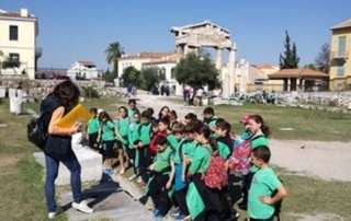 Περπατώντας στην Αρχαία και τη Ρωμαϊκή Αγορά των Αθηνών