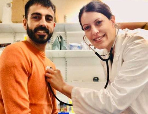 Η Αγγελική Ασημάκη και “το χάδι της στο μάγουλο” που σώζει ζωές!