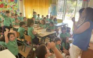 Συνάντηση με γλωσσολόγο - συγγραφέα