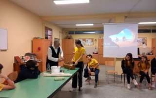 Εκπαιδευτικό πρόγραμμα για τη βιβλιοδεσία