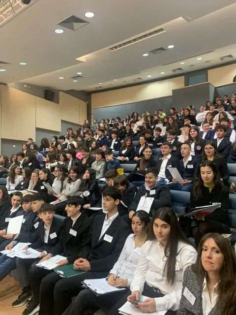 Η Γ΄ τάξη σε μαθητικό συνέδριο για την Τεχνητή Νοημοσύνη