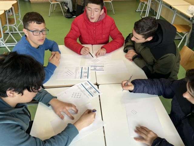 Διεθνής ημέρα τής Σταθεράς π με διασχολικούς μαθηματικούς αγώνες
