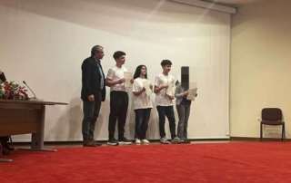 Διακρίσεις για το Σχολείο μας σε μαθητικούς διαγωνισμούς!